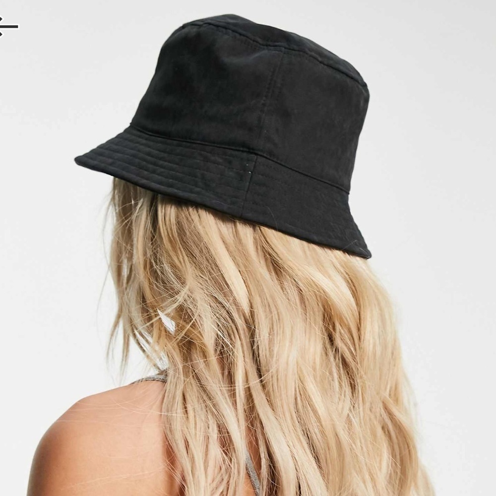 ASOS Boardmans Soft Feel Bucket Hat in Black Basic Beach Grunge Y2K Beanie - Picture 3 of 9